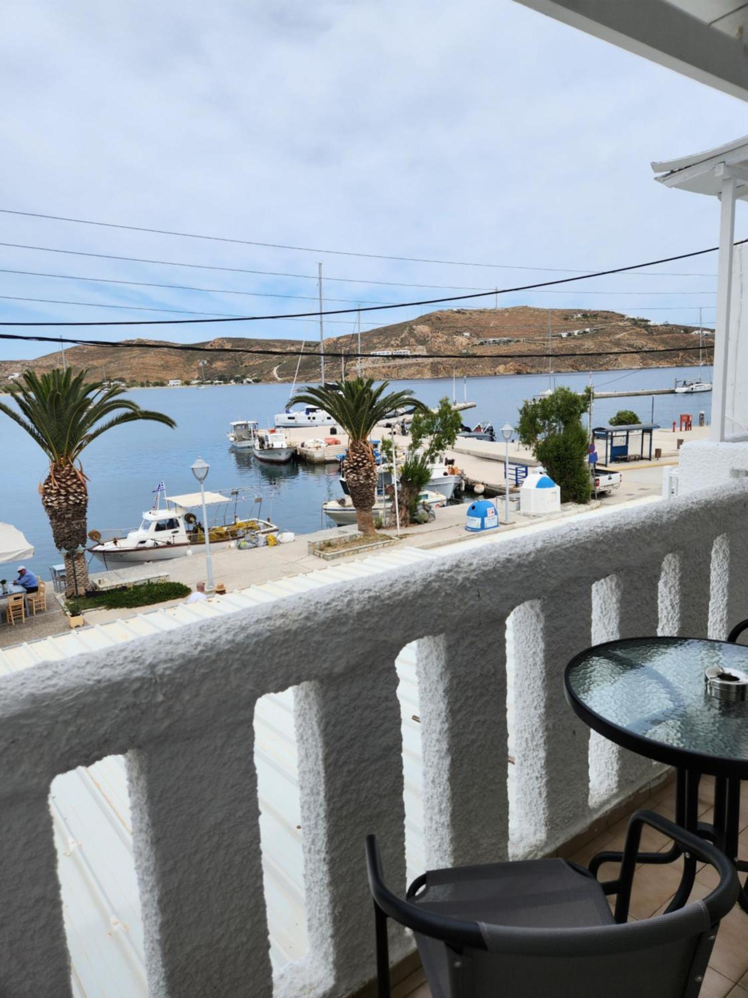 Eleios Hotel Serifos Livadi  Ngoại thất bức ảnh