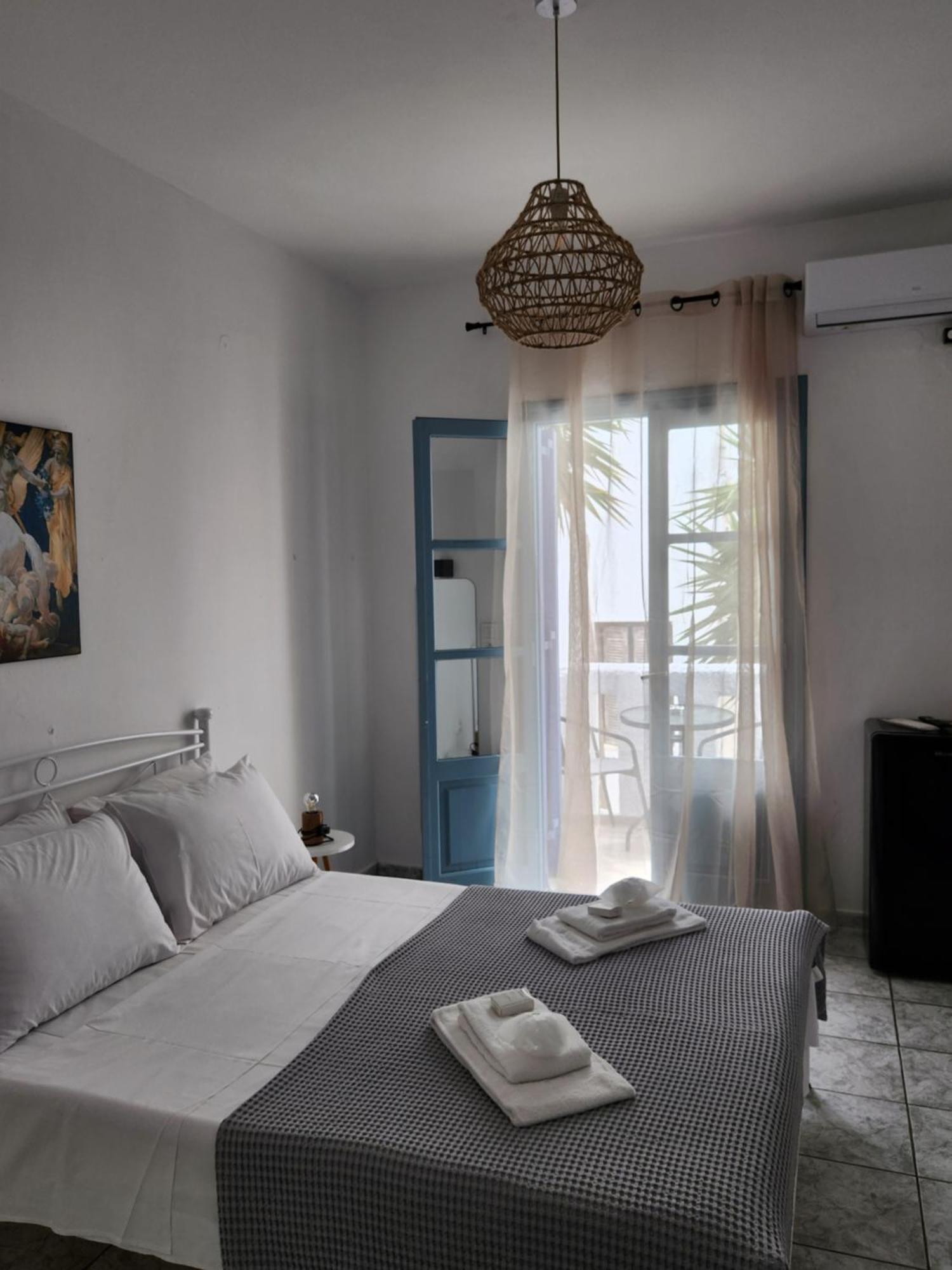 Eleios Hotel Serifos Livadi  Ngoại thất bức ảnh