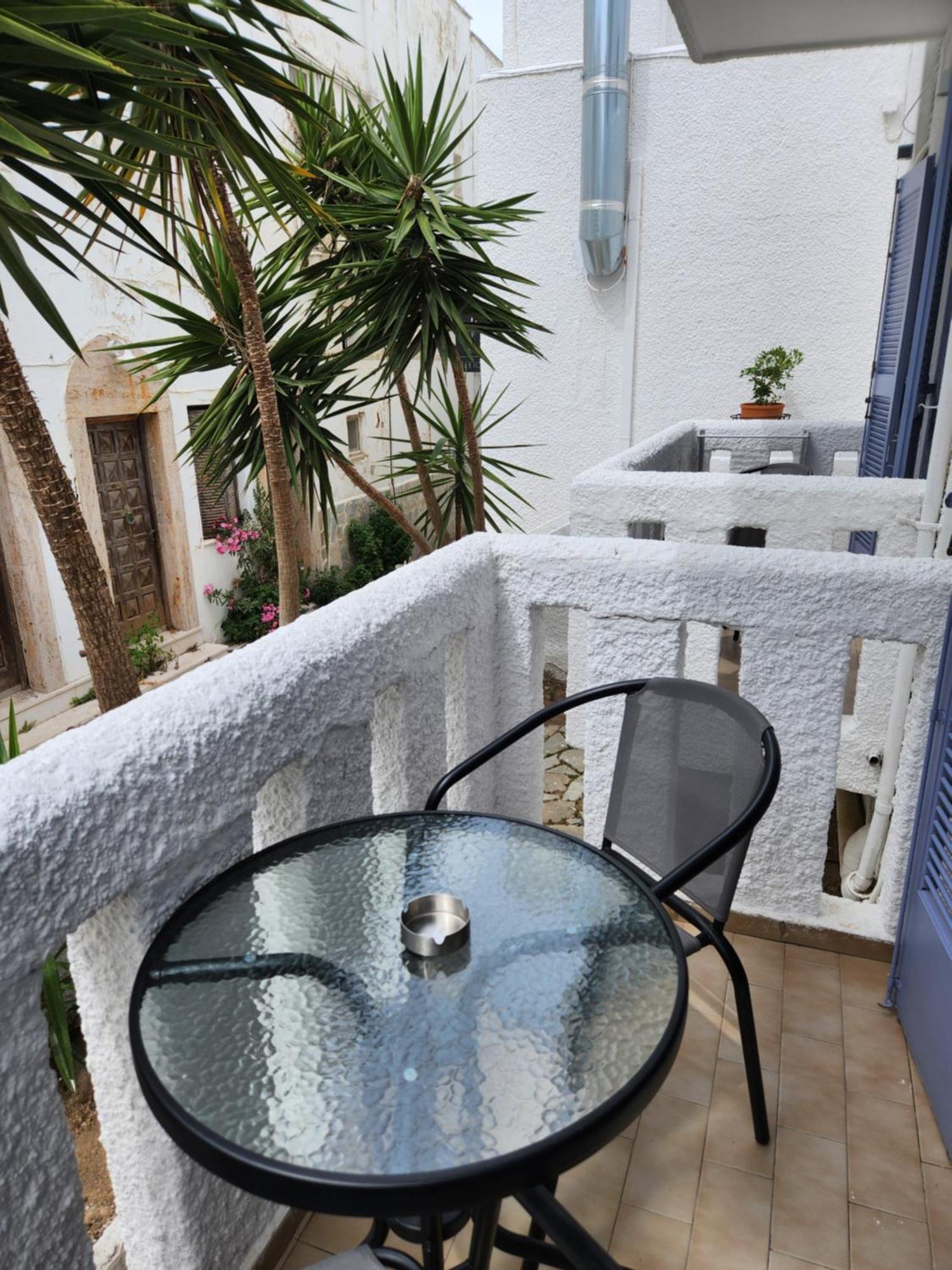 Eleios Hotel Serifos Livadi  Ngoại thất bức ảnh